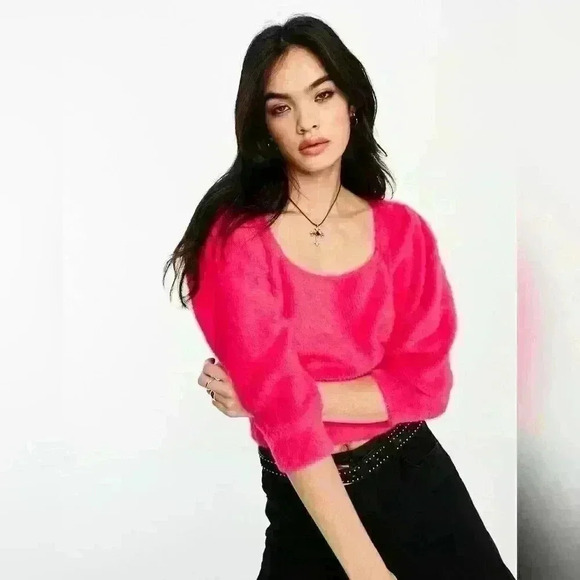 Free People Women’s Moonbeam Cropped Sweater Top - Picture 1 of 8